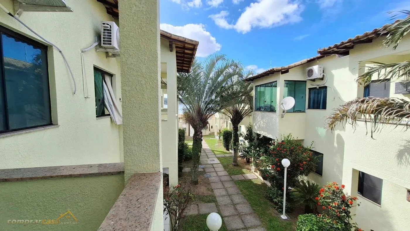 Imagem Casa em Condomínio para Venda em Cabo Frio / RJ no bairro Palmeiras