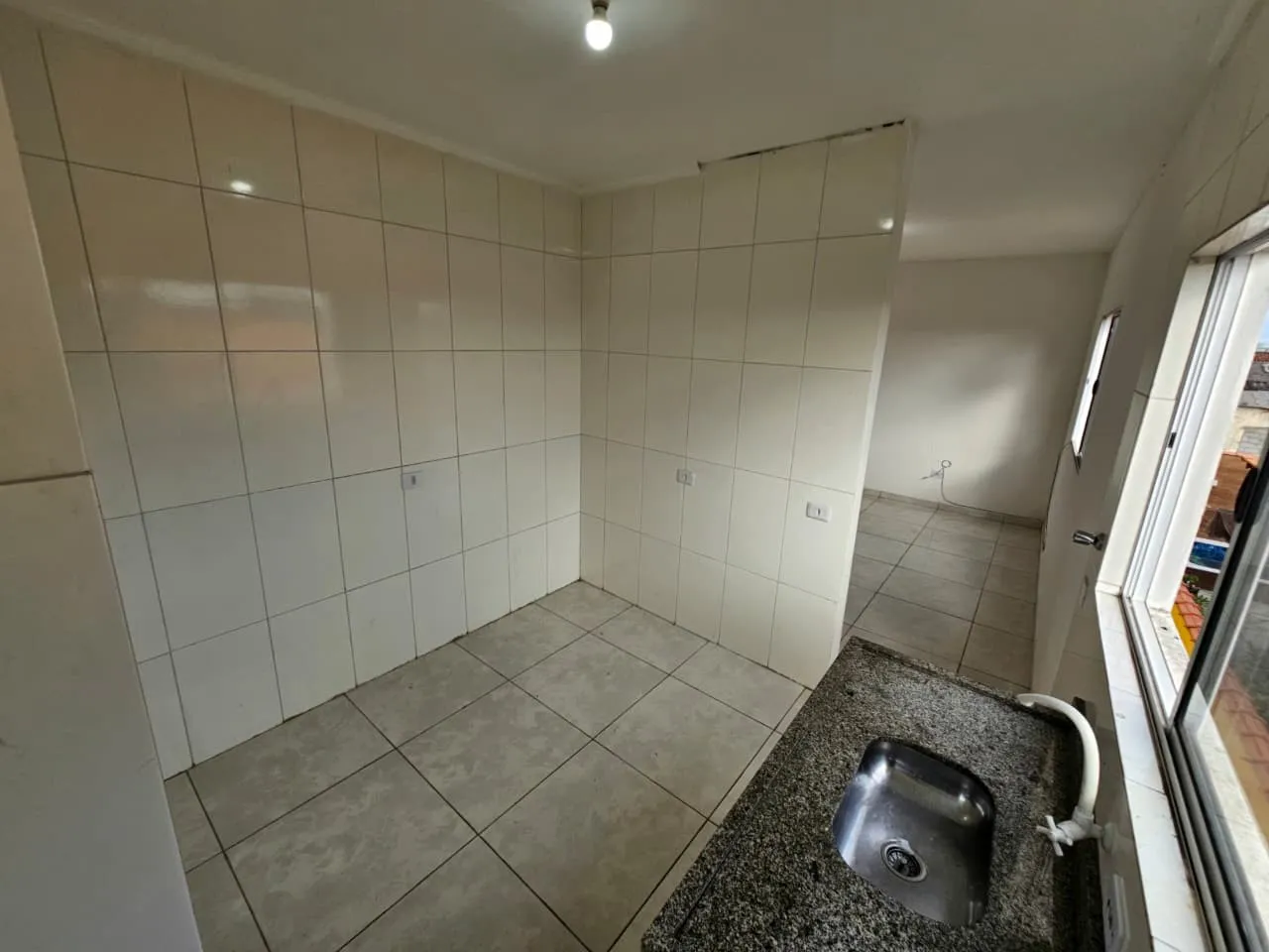 Imagem Casa para Venda em Itanhaém, Nossa Senhora do Sion, 2 dormitórios, 1 banheiro, 1 vaga