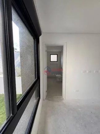 Imagem Casa com 3 dormitórios à venda Cascatinha - Curitiba/PR