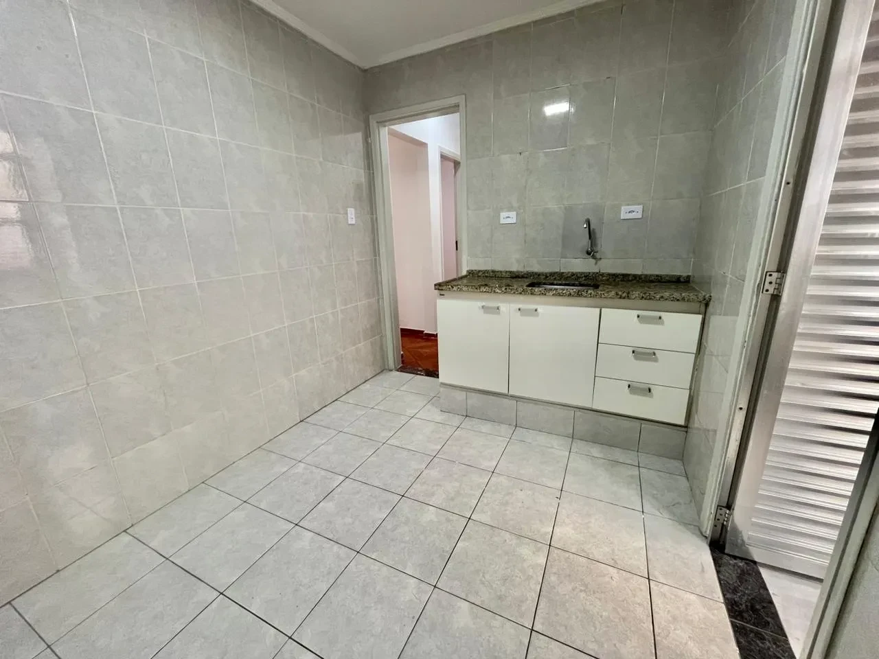 Imagem Apartamento com 2 Quartos à Venda, 70 m² em Embaré - Santos