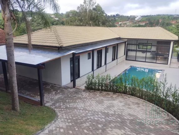 Foto do imóvel Chácara 544 m², 3 dormitórios, 1 suíte à Venda R$1.200.000,00 em Estrada da Mantiqueira