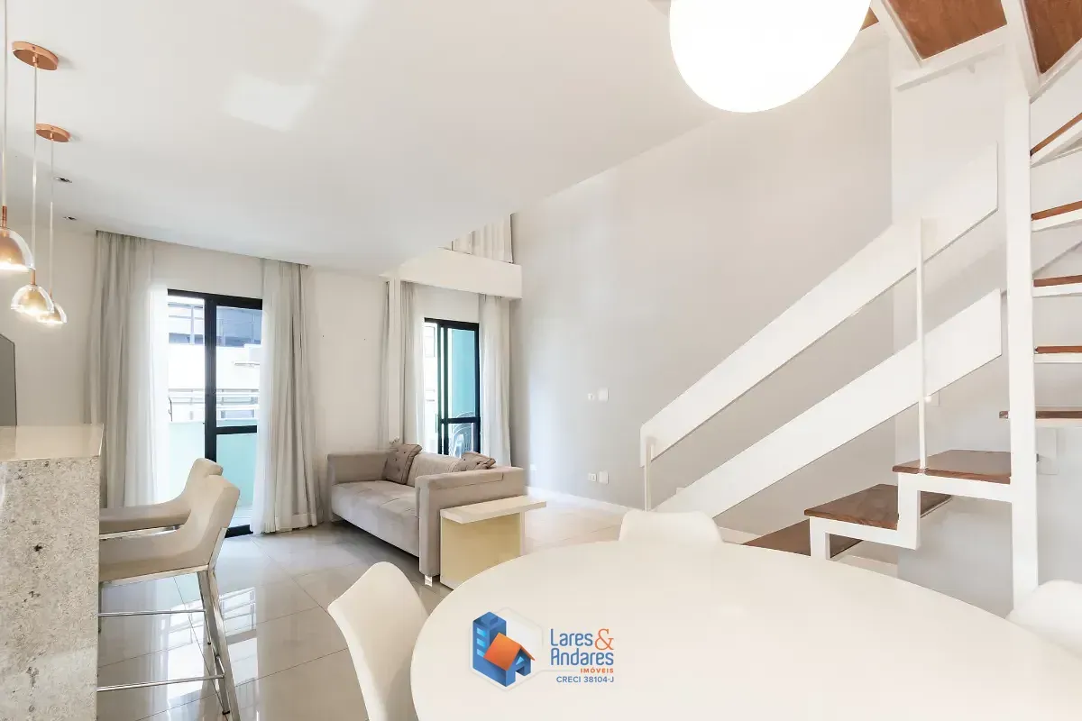 Imagem Duplex para venda em Pinheiros com 2 quartos, sendo 2 suítes, 73m²