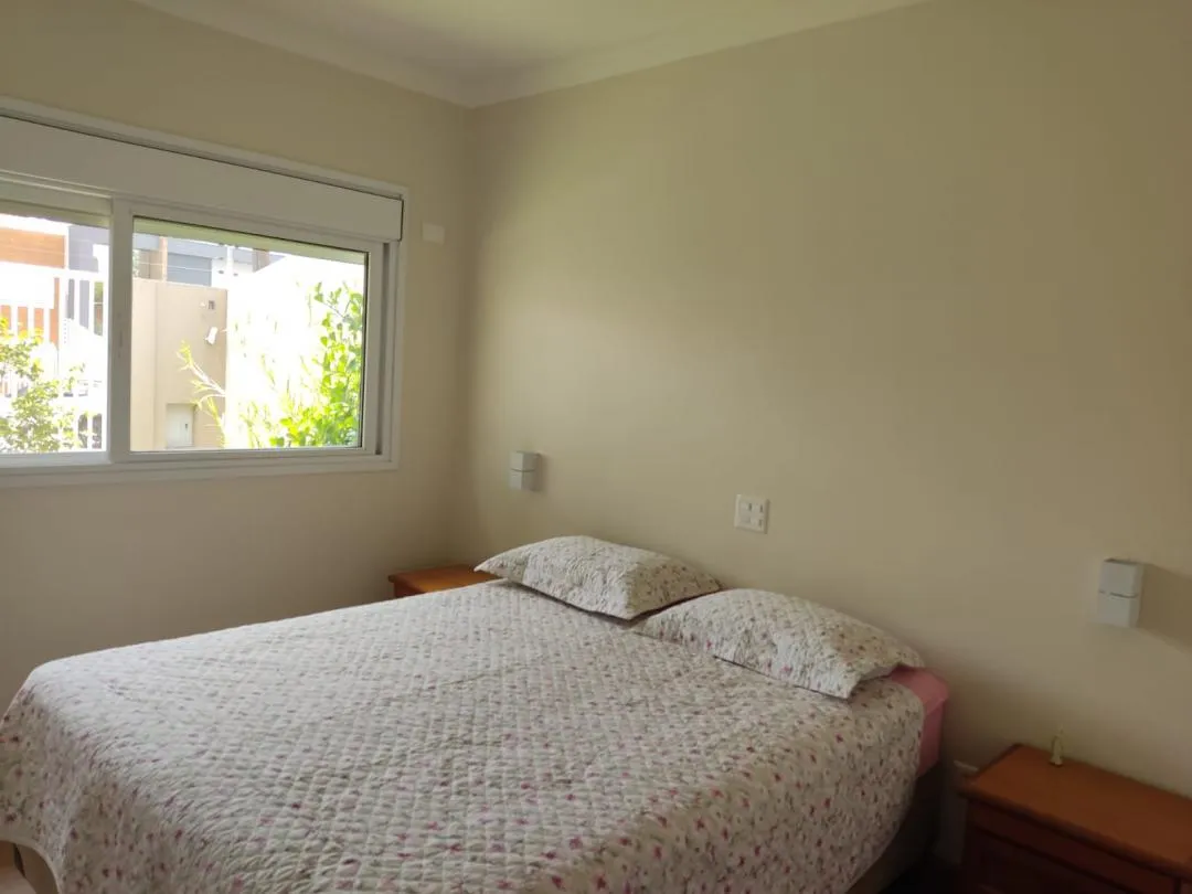 Imagem Casa com Piscina à venda em Cascavel, Recanto Tropical - 214m²