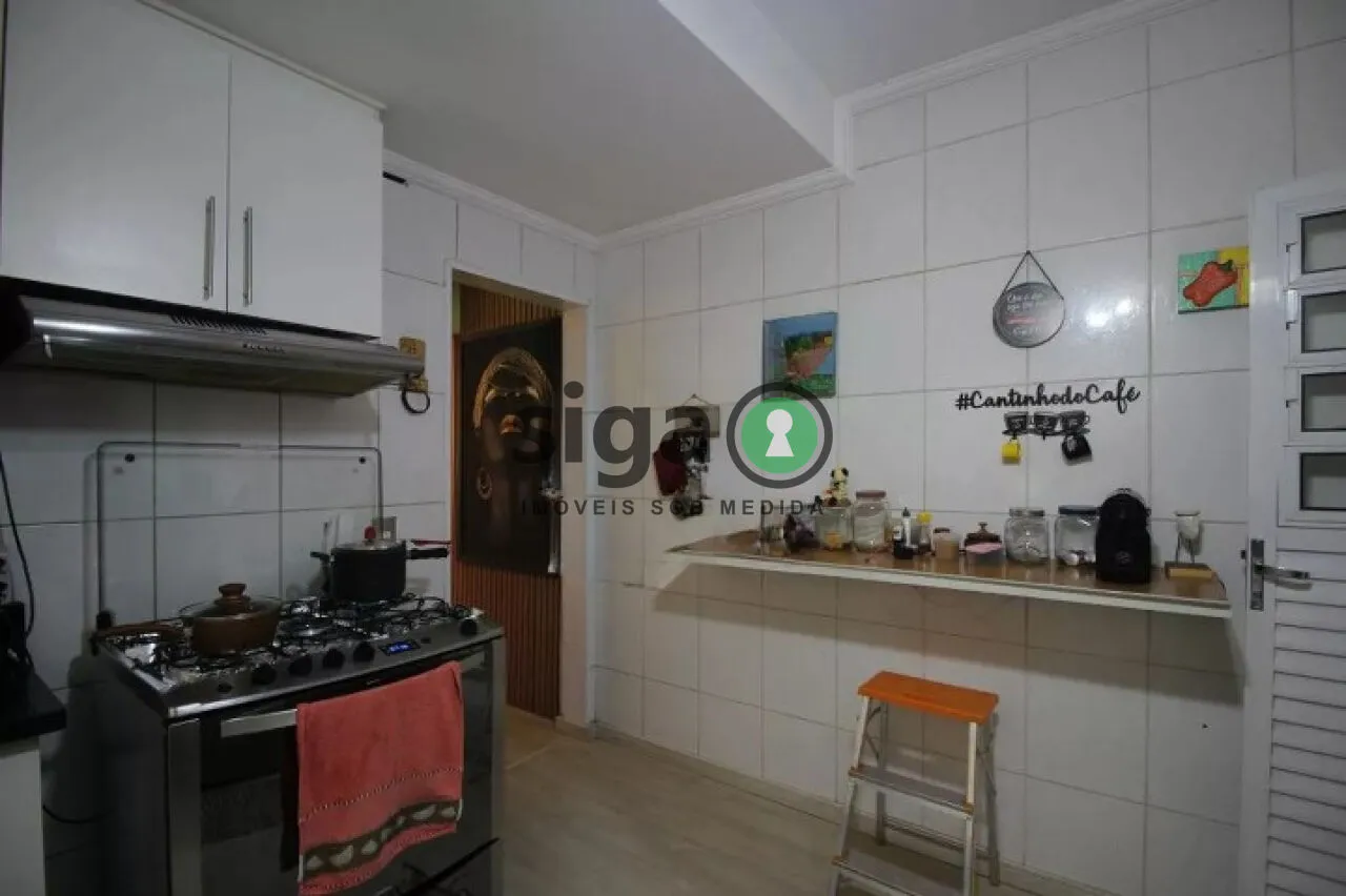 Imagem Casaa para venda 119 m² 3 Dormitórios, 1 Suíte 2 vagas no Parque Monte Alegre - Taboão da Serra -SP