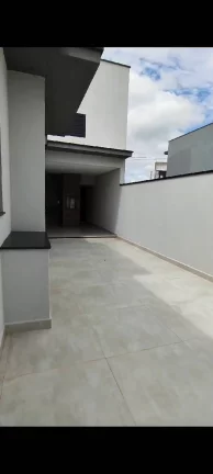 Imagem CASA TÉRREA COM 03 SUÍTES CONDOMINIO VILLAGIO WANEL