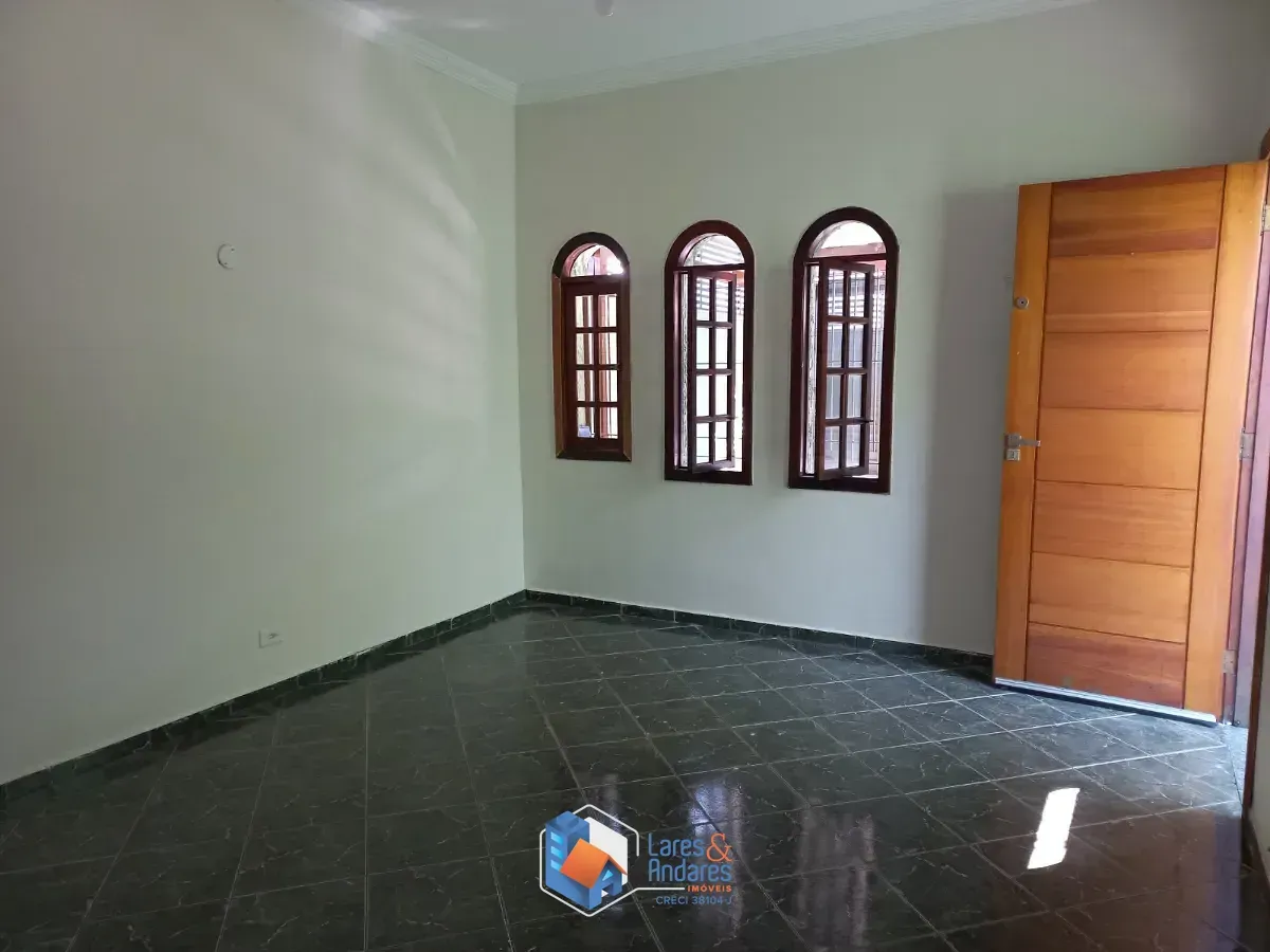 Foto do imóvel Sobrado para venda em Jardim Virginia Bianca com 5 quartos, 250m² em Rua Vieira de Melo