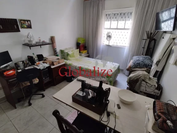 Imagem Apartamento Terreo de 2 dormitórios muito bem localizado no bairro da Encruzilhada pertinho da Ana costa em Santos (SP) por R$.350.000,00.