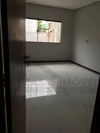 Imagem CASAL IMÓVEIS VENDE BELÍSSIMA CASA TÉRREA 4 SUÍTES + 3 VGS RESIDENCIAL CASTANHEIRA PRONTA PRA MORAR ACEITA IMÓVEIS OU VEÍCULOS COMO PARTE DO VALOR