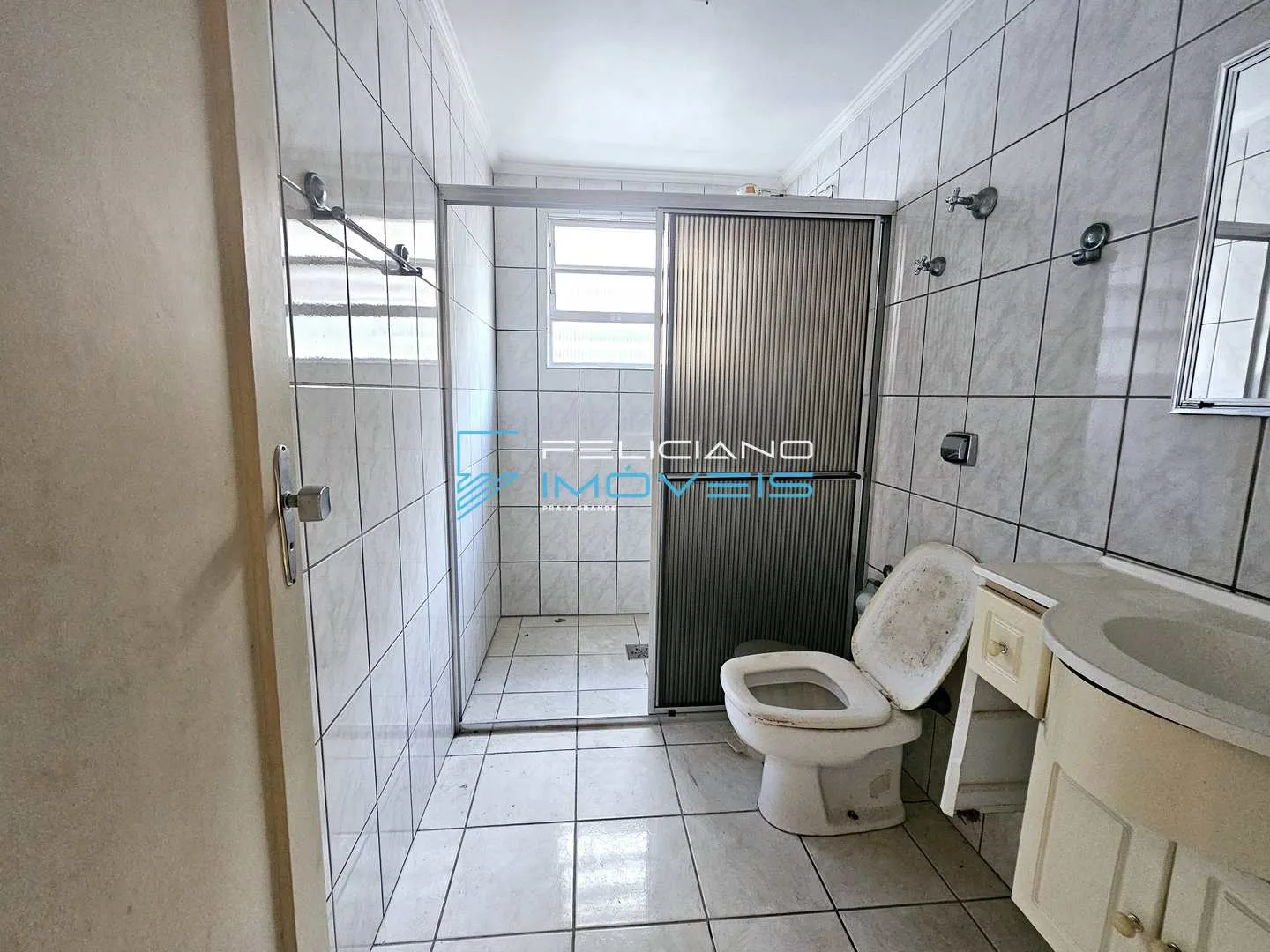 Imagem Apartamento com 2 quartos, Guilhermina, Praia Grande - R$ 331 mil, Cod: 4180