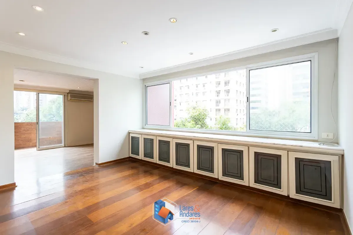 Imagem Apartamento para venda em Itaim Bibi com 4 quartos, sendo 1 suíte, 196m²