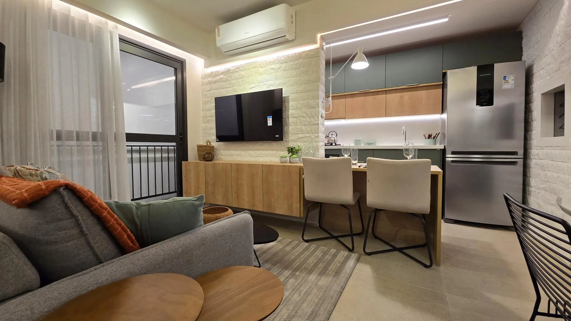 Apartamento 1 Dorm com Sacada no Alto Lindóia Resort