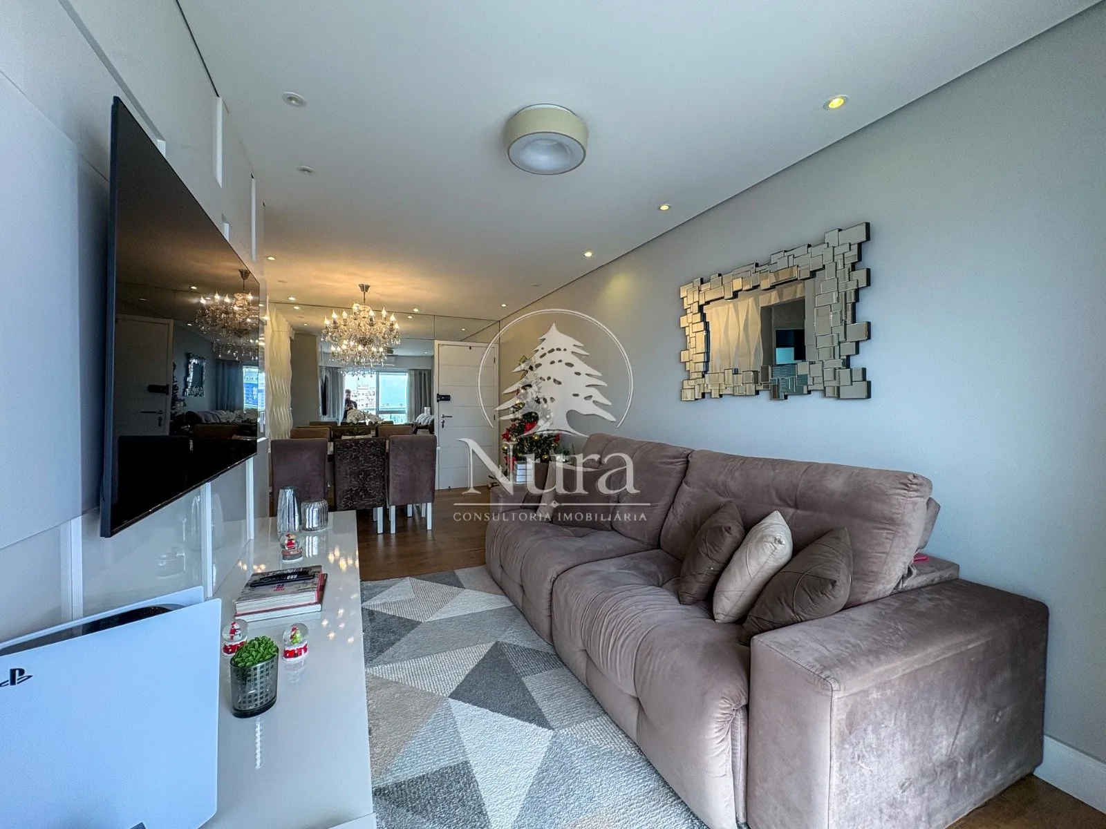 Imagem Apartamento de 2 quartos, 76m² no bairro Embaré, em Santos
