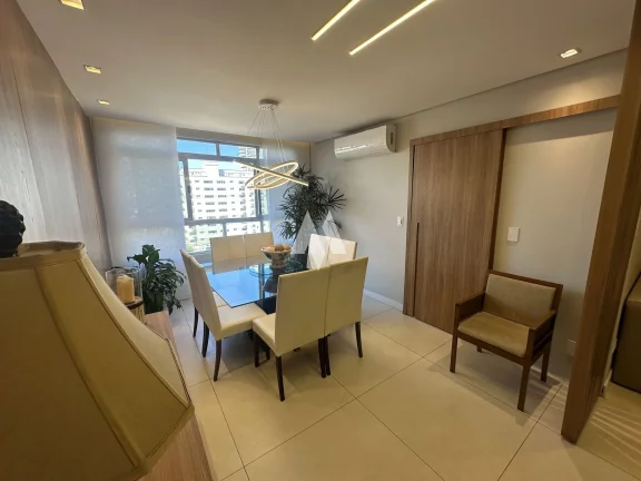 Imagem Apartamento reformado na Ponta da praia com 03 dormitórios!