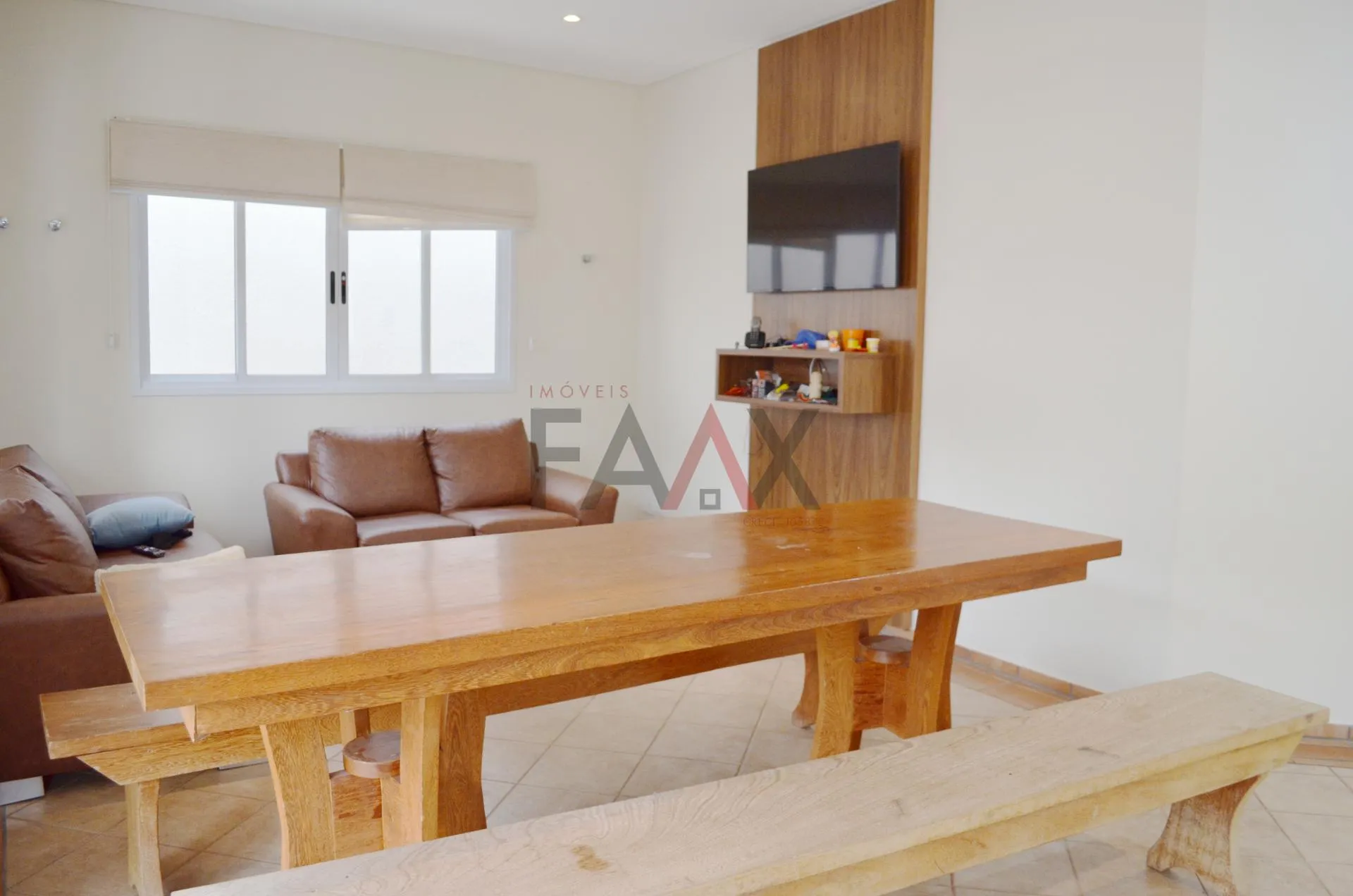 Imagem Sobrado com 4 dormitórios à venda,438.90 m , CENTRO - Gpva, GUARAPUAVA - PR