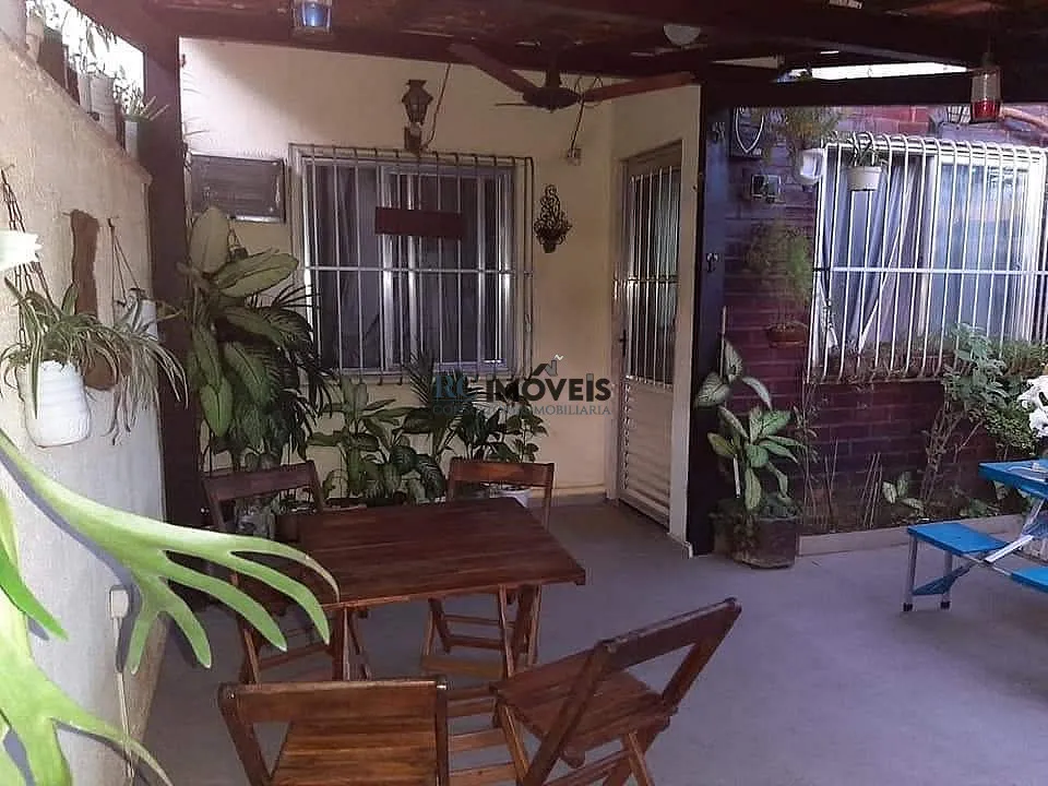 Imagem Casa a Venda no bairro Galo Branco - São Gonçalo, RJ