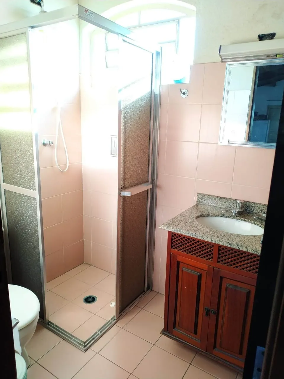 Imagem Casa à venda 3 Quartos, 1 Suite, 2 Vagas, 305M², Vila Bourghese, Pindamonhangaba - SP