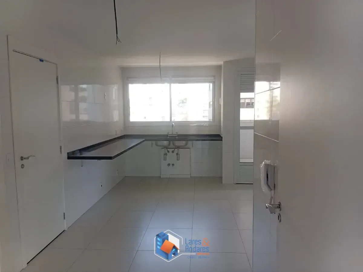 Imagem Apartamento para venda em Moema com 3 quartos, sendo 3 suítes, 163m²