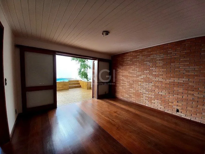 Imagem Casa para Venda - 224m², 3 dormitórios, sendo 1 suites, 3 vagas - Santana