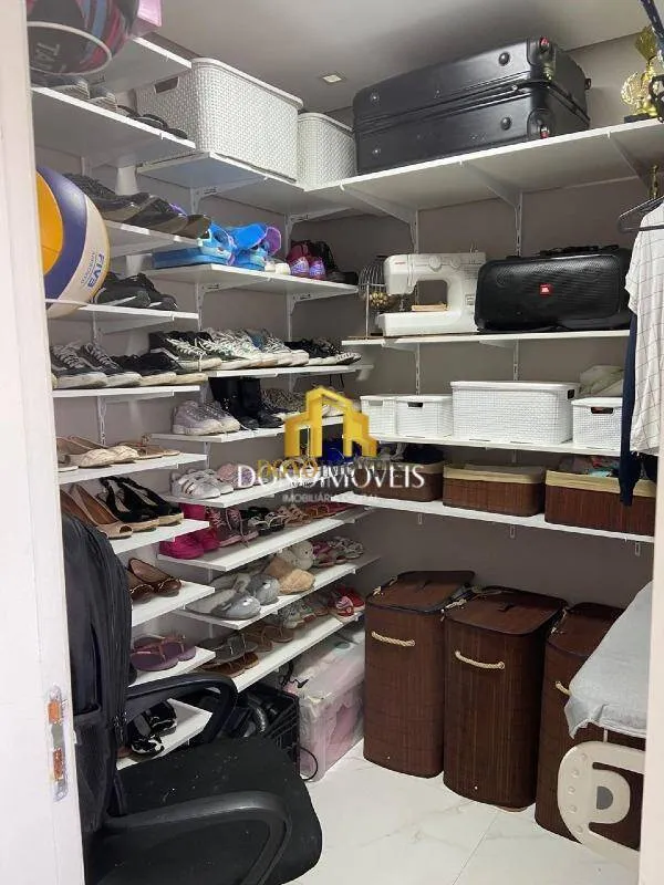 Imagem Apartamento 117 m² na Av. Portugal | 3 Dorms | 1 Suíte