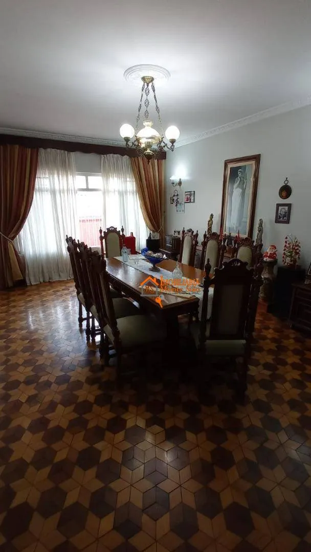 Imagem Casa com 2 dormitórios à venda, 400 m² por R$ 1.200.000,00 - Vila Galvão - Guarulhos/SP
