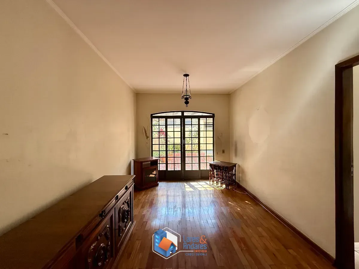 Imagem Casa para venda em Vila Cruzeiro com 3 quartos, sendo 1 suíte, 187m²