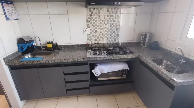 Imagem Apartamento à venda no Condomínio Petrópolis, Uberaba - 2 dormitórios - Área de Lazer Completa