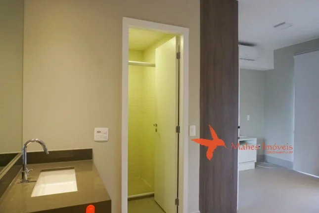 Imagem Apartamento à venda na Consolação, São Paulo-SP: quarto, sala e cozinha integrados, 1 banheiro, 1 vaga de garagem e 33m² de área.