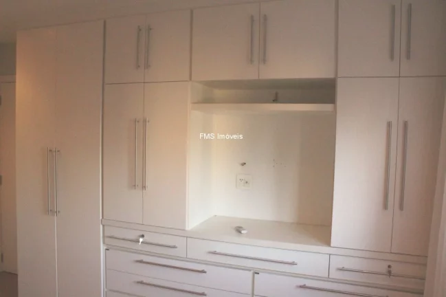 Imagem Apartamento de 3 suítes a venda na Vila Olimpia