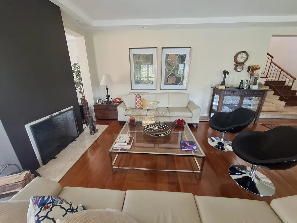 Imagem Casa em Condomínio para Venda em Teresópolis / RJ no bairro Green Valley