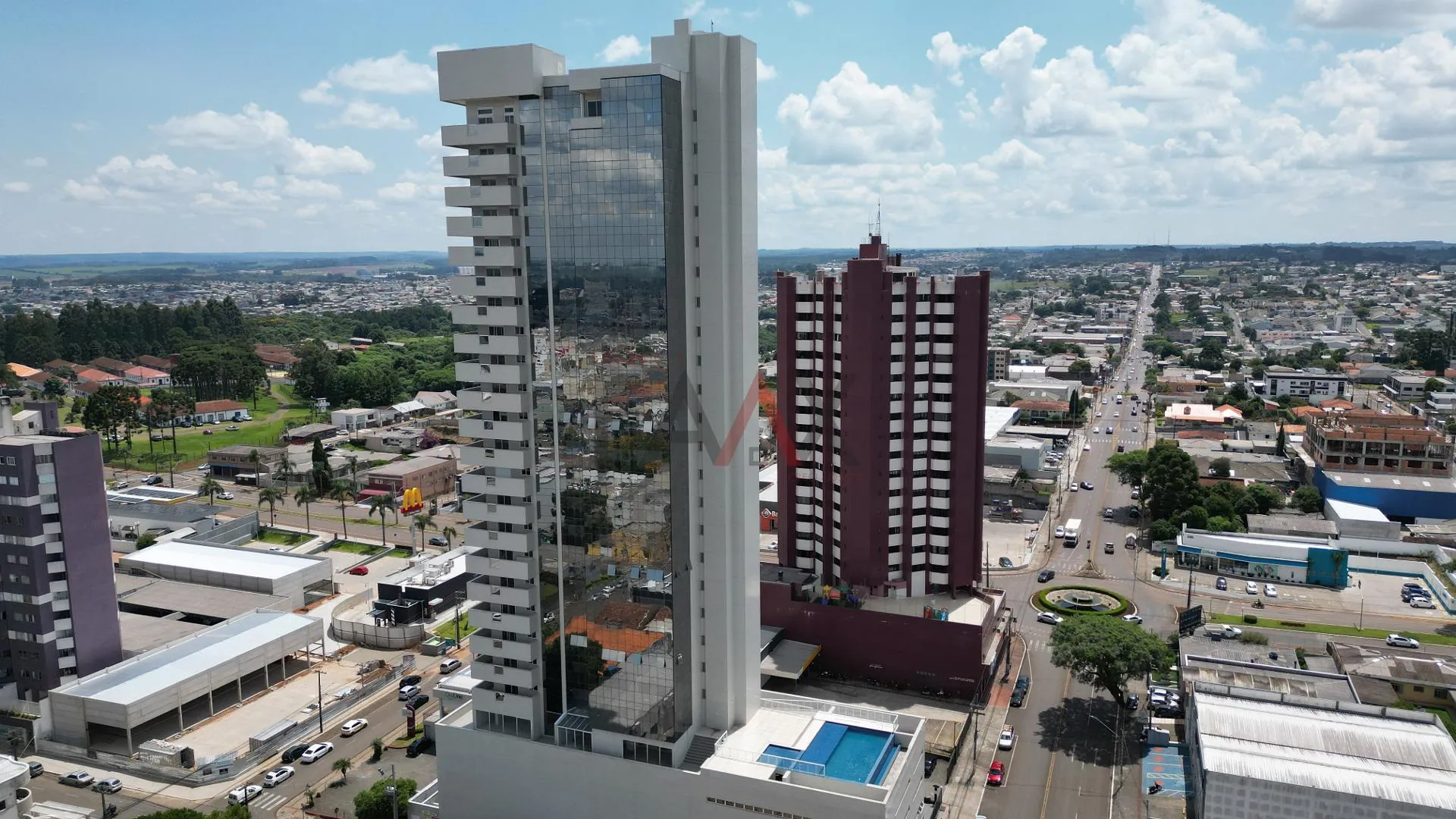 Imagem Eunice Guimarães Apartamento ALTO PADRÃO à venda no CENTRO de GUARAPUAVA - PR