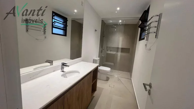 Imagem Apartamento Alto Padrão à Venda no Boqueirão em Santos