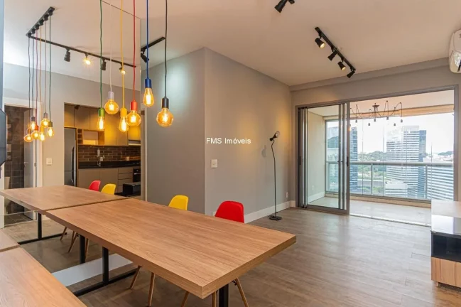 Imagem Apartamento para locação com 2 quartos e 2 vagas na Chácara Santo Antônio.
