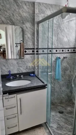 Imagem Oportunidade Única na Vila Vermelha!