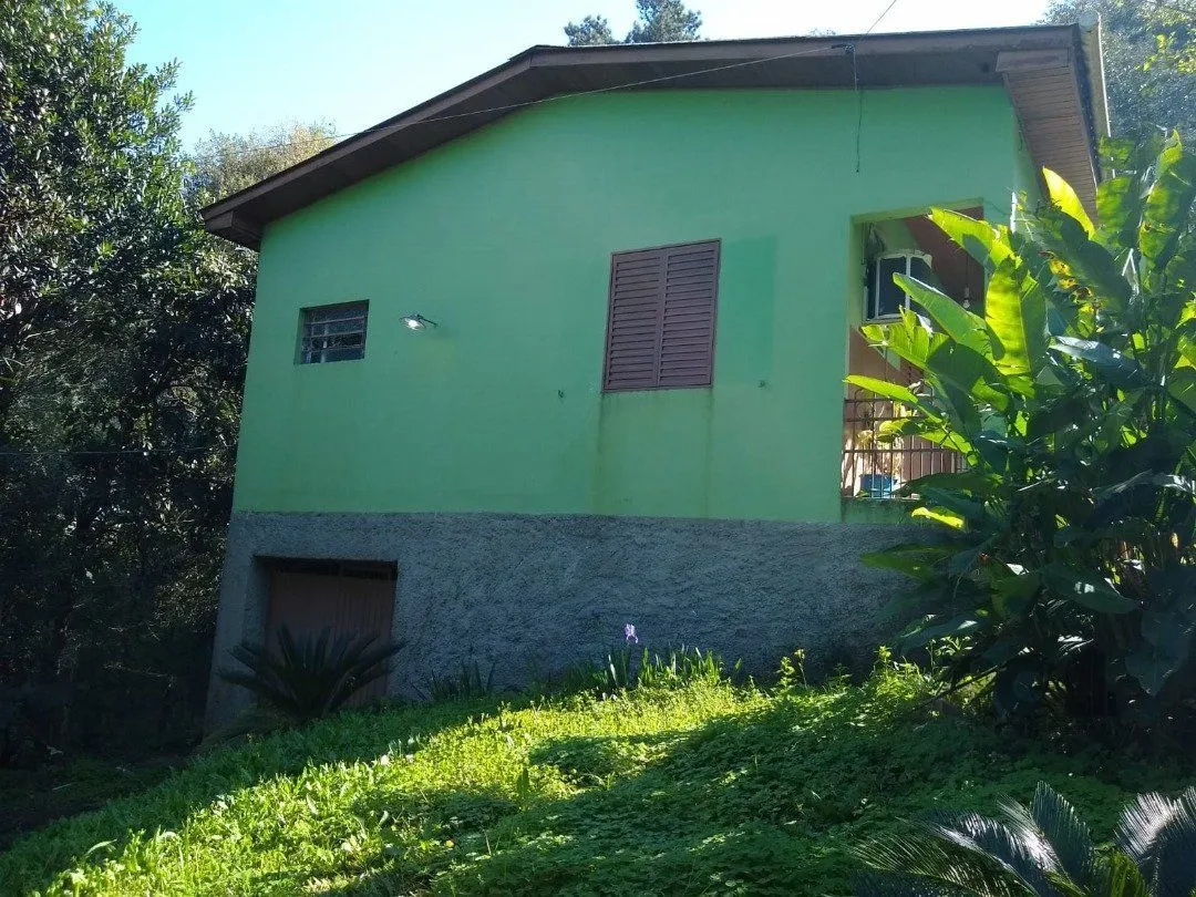 Imagem Terreno em Cascata