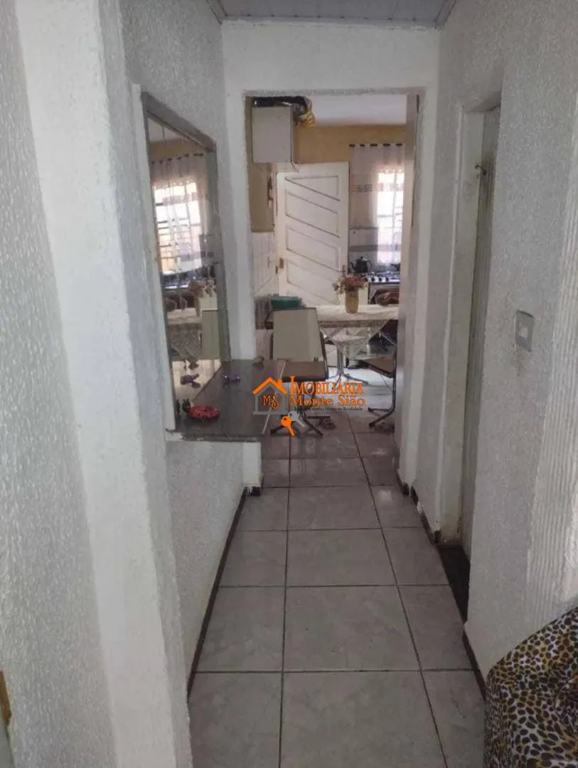 Imagem Casa com 2 dormitórios à venda, 85 m² por R$ 320.000,00 - Vila Galvão - Guarulhos/SP