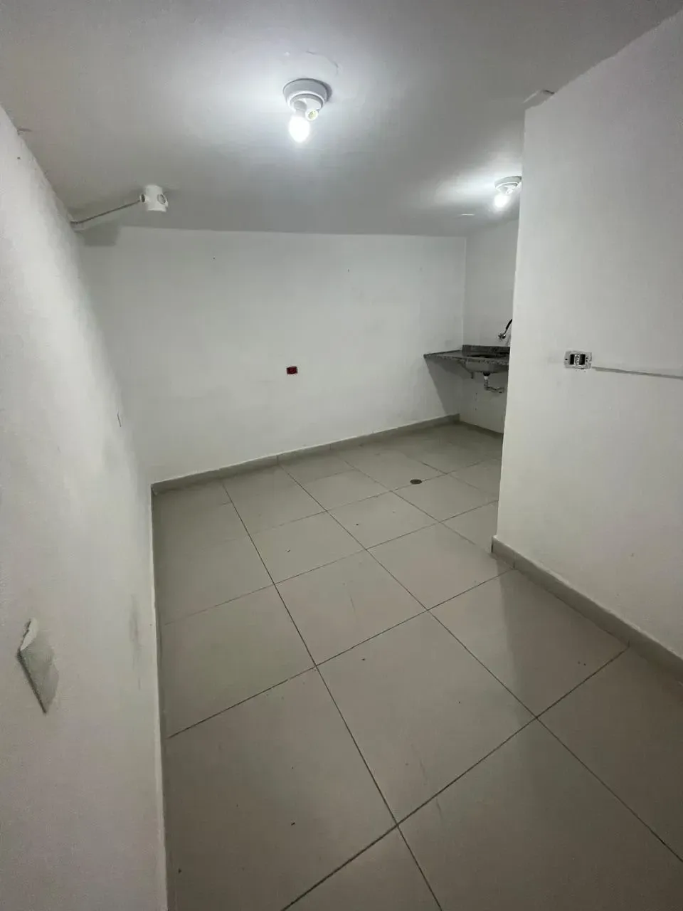 Imagem Casa com 3 Quartos para Alugar, 250 m² em Jardim Japão - São Paulo