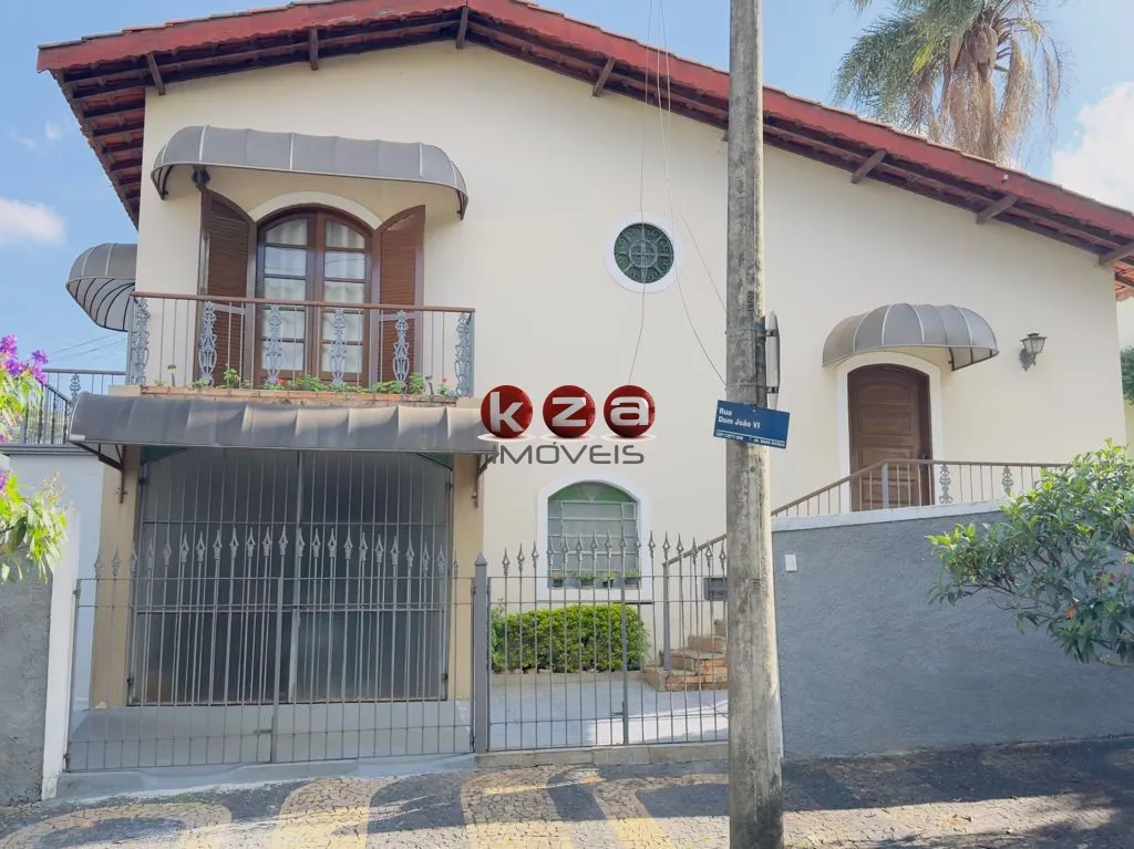 Imagem Casa à venda em Valinhos-SP, Jardim Santo Antônio! 3 quartos, 1 suíte, 2 salas, 3 banheiros, 2 vagas, 211m².