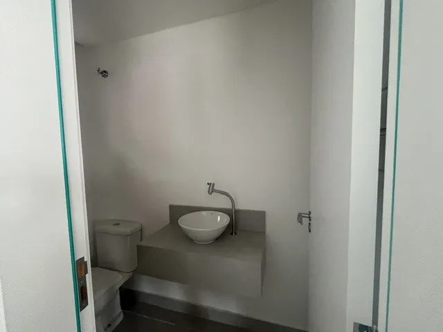 Imagem Casa 4 dormitórios em condominio fechado em Santa Felicidade