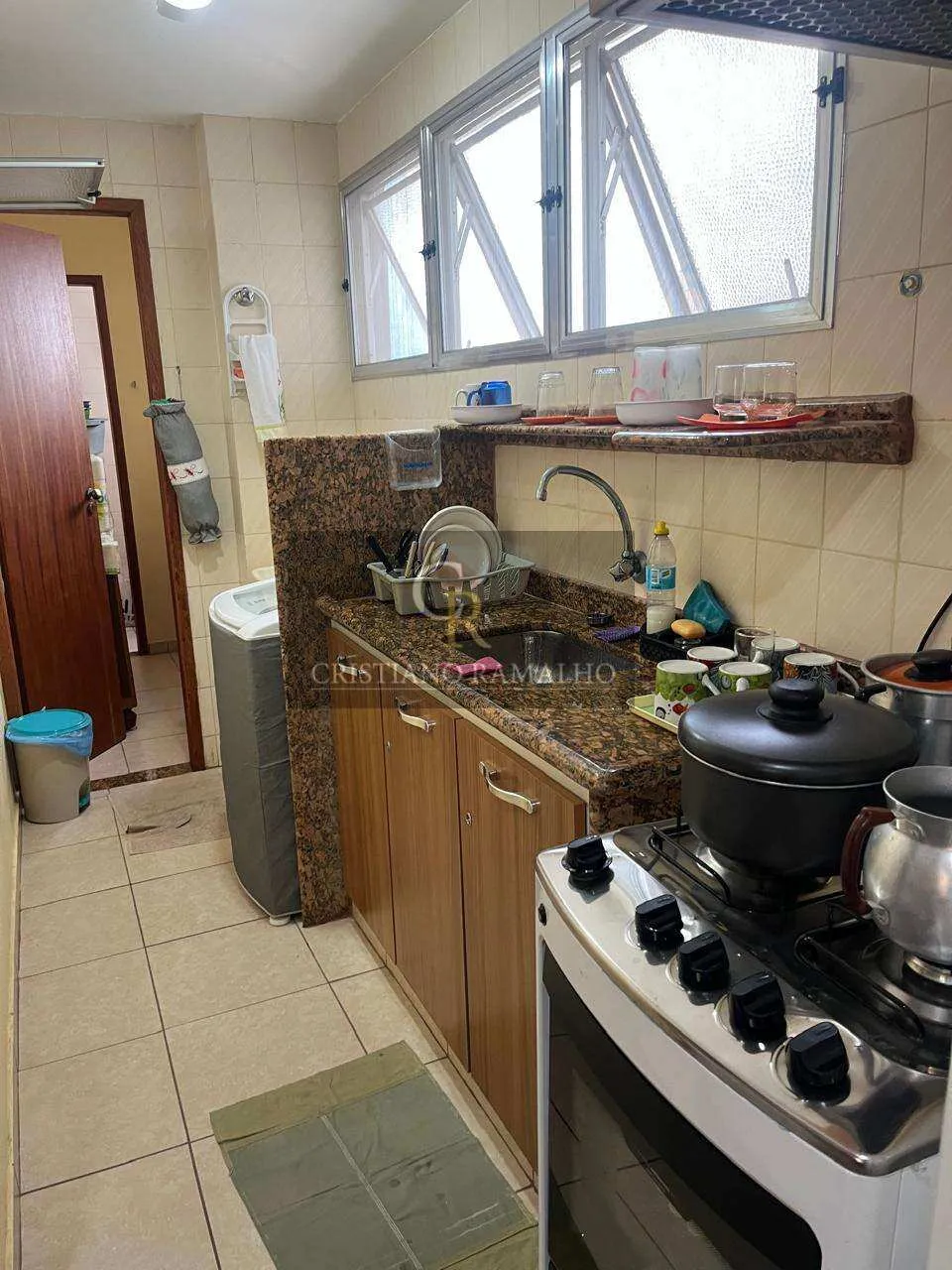 Imagem Apartamento à venda em Cabo Frio, Algodoal, com 3 quartos, 80,00m2