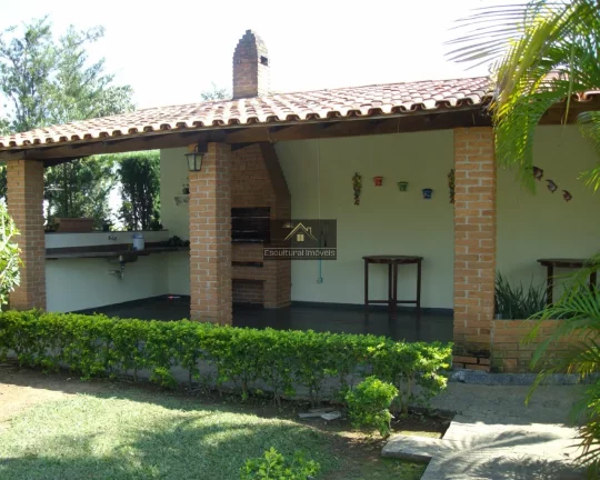 Imagem ITU EXCELENTE CHÁCARA TERRENO 2.500,00 M A/C 540,00 M 3 DORMITÓRIOS SENDO 1 DELES SUÍTE BANHEIRO SOCIAL SALA 3 AMBIENTES LAZER CASA HÓSPEDES