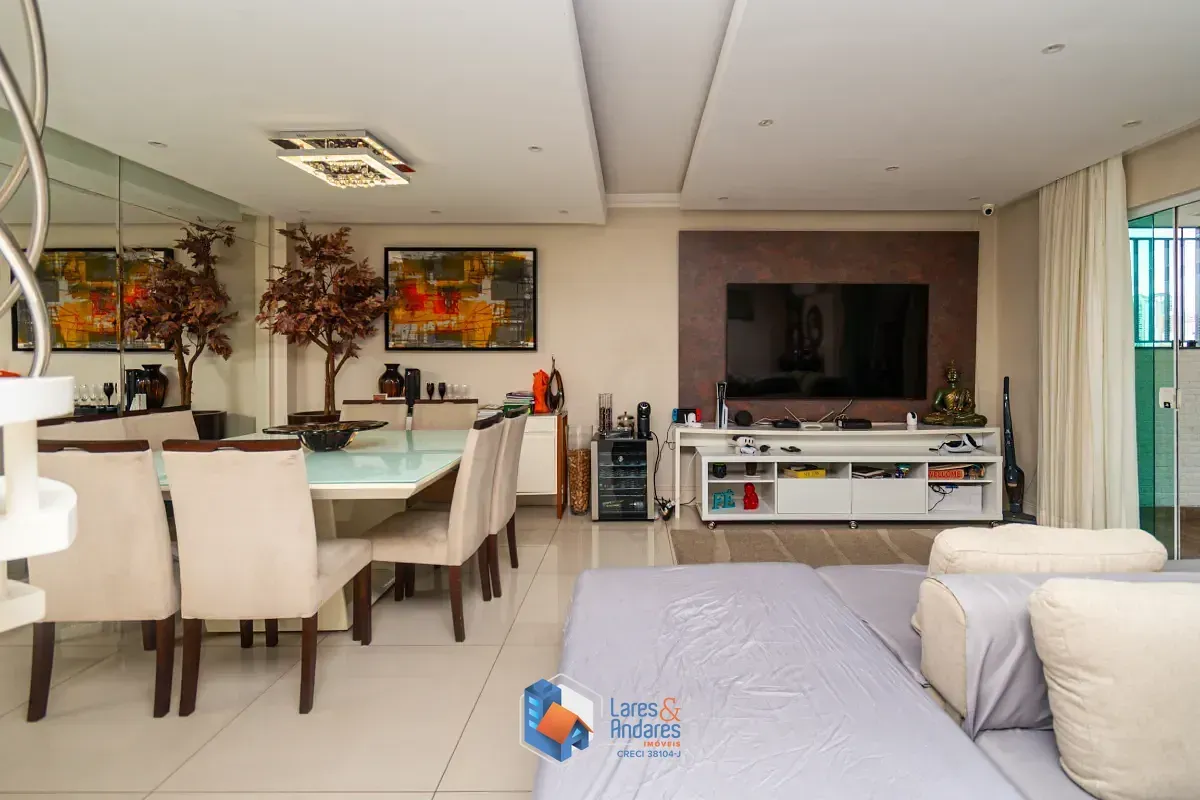 Imagem Cobertura para venda em Chácara Califórnia com 2 quartos, sendo 2 suítes, 171m²