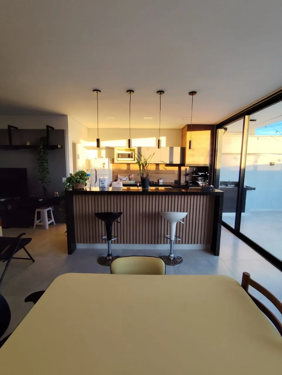 Imagem Casa à Venda no Condomínio Ibiti Reserva ? 3 Suítes, Hidromassagem, Escritório e Área Gourmet