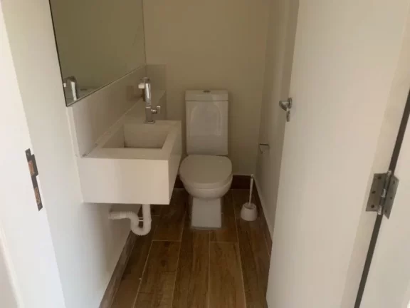 Imagem EXCELENTE CASA NO FLÓRIDA COM 4 DORMITÓRIOS COM 3 SUÍTES!!!