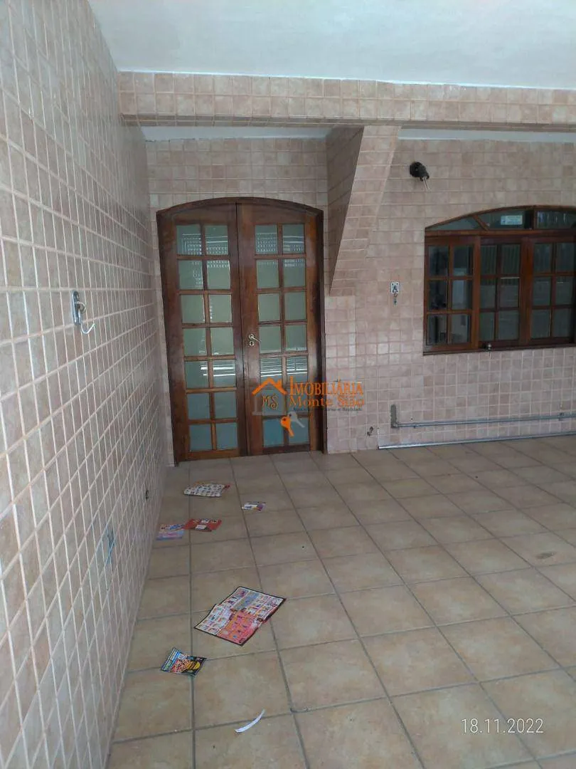 Imagem Sobrado com 3 dormitórios à venda, 153 m² por R$ 700.000,00 - Jardim São Francisco - Guarulhos/SP