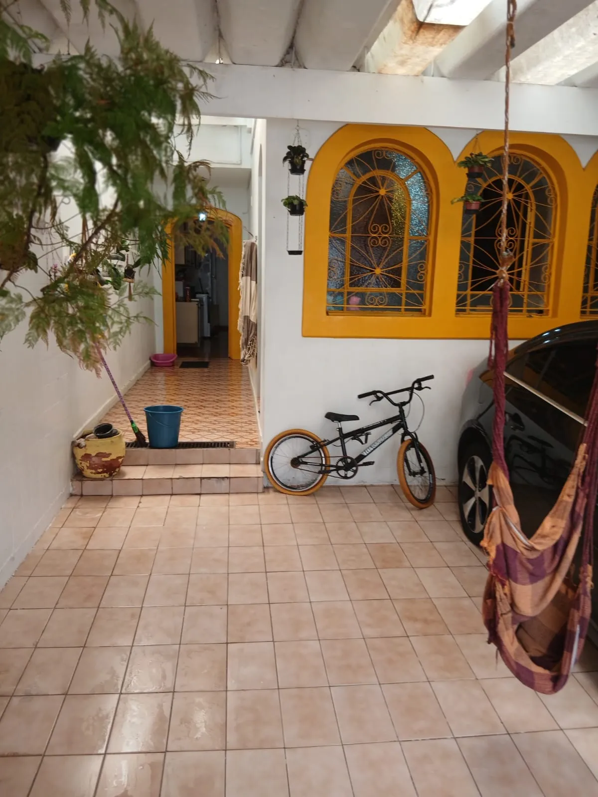 Imagem VENDO LINDO SOBRADO NO BAIRRO JARDIM DAS CAMÉLIAS!