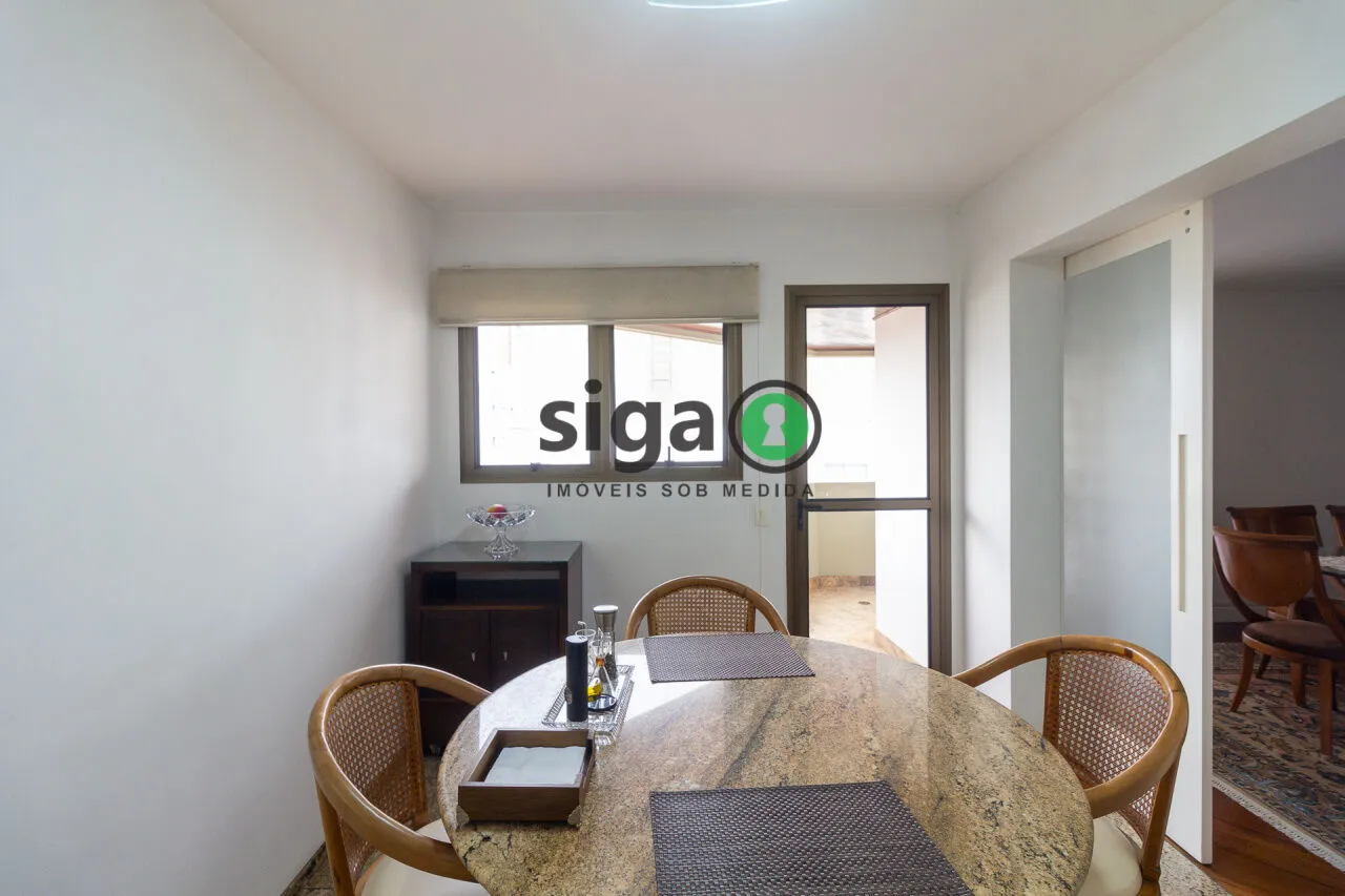Imagem Apartamento de 272m² com 5 Quartos à Venda em Campo Belo!