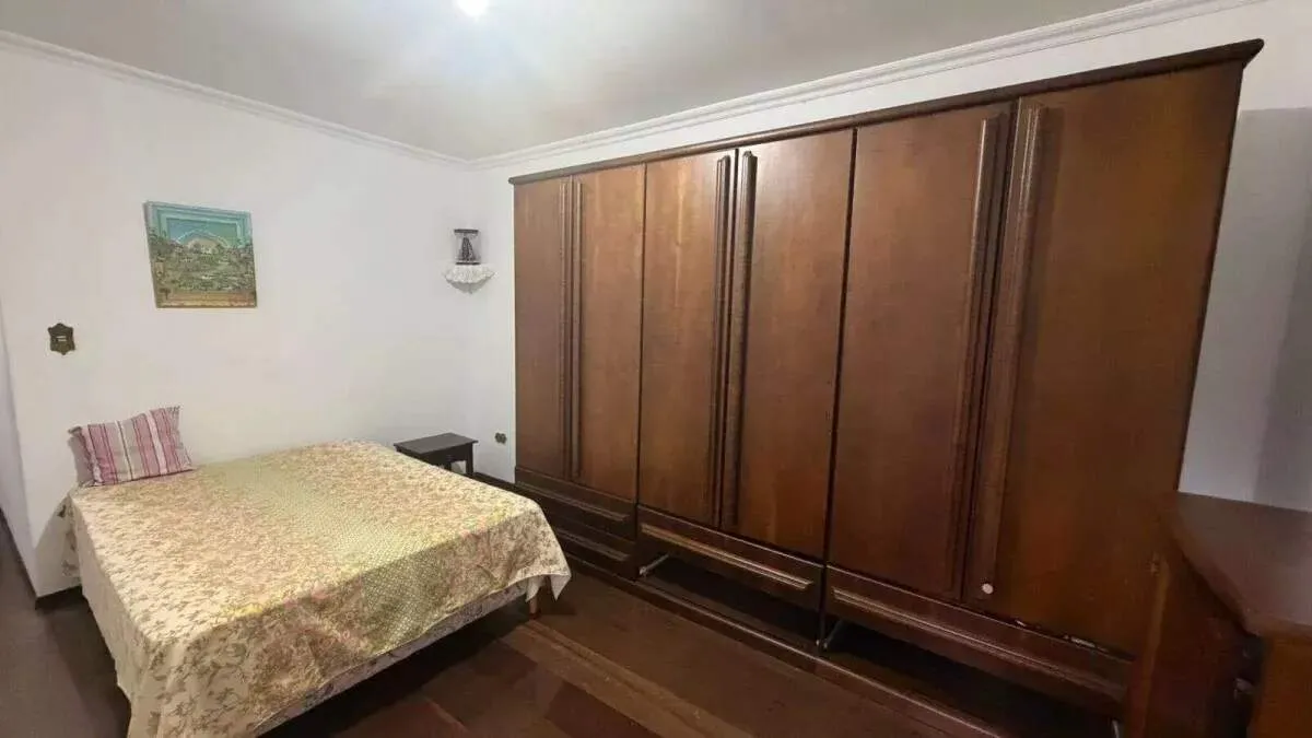 Imagem Casa térrea 3 dormitórios e 4 vagas - Vila Curuçá - Santo André