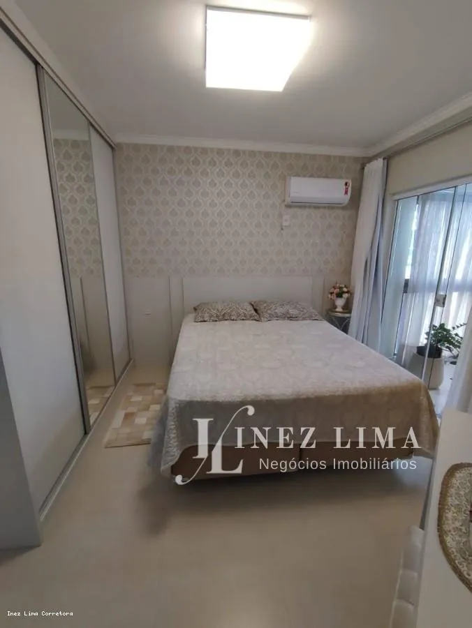 Imagem Apartamento 3 Quartos para Locação em Itapema, meia praia, 3 dormitórios, 1 suíte, 2 banheiros, 1 vaga