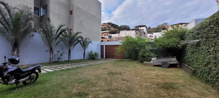 Imagem Casa Duplex com 3 quartos no Bethânia