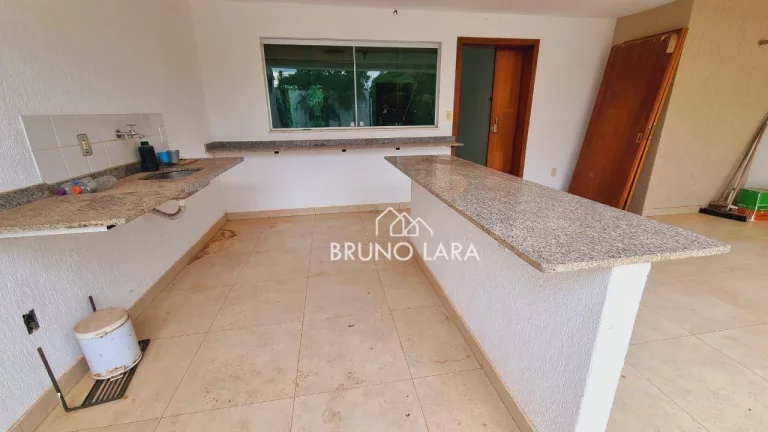 Imagem Casa com 3 dormitórios à venda, 148 m² por R$ 850.000,00 - Condomínio Serra Verde - Igarapé/MG